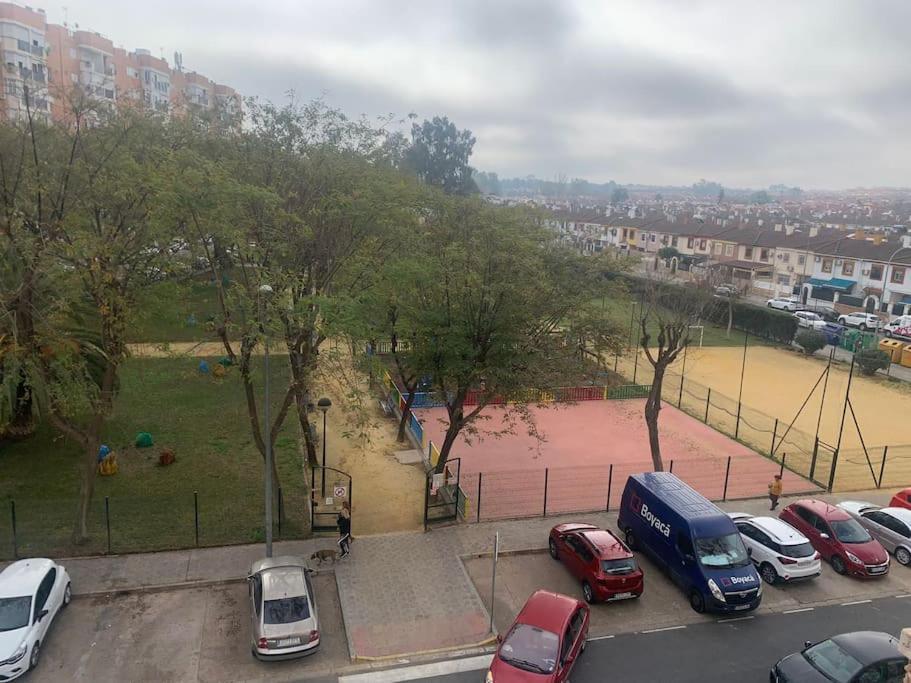 Vistas Desde Montequinto Διαμέρισμα Dos Hermanas Εξωτερικό φωτογραφία